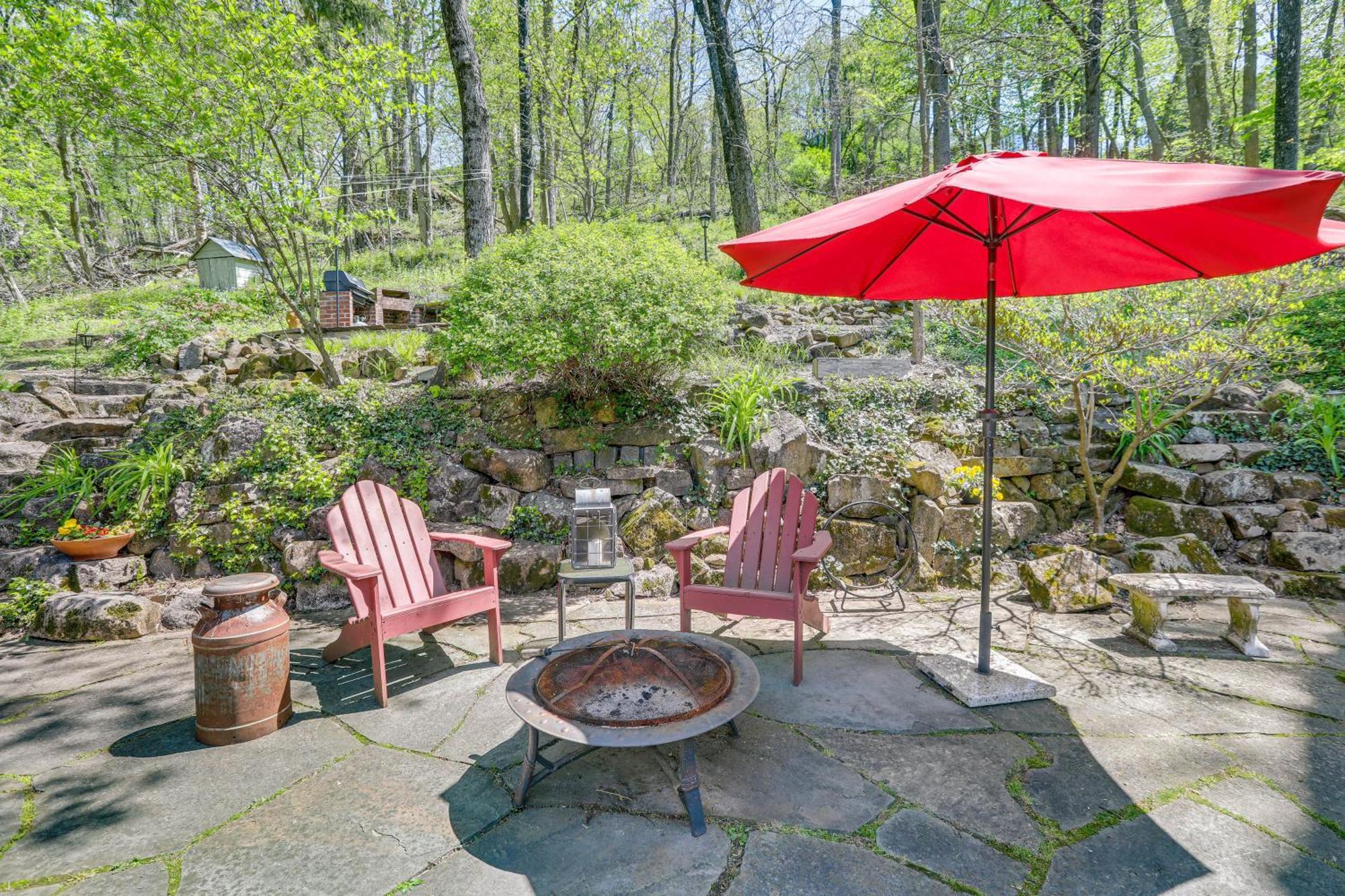 Charming Getaway Less Than 1 Mi To Downtown Lambertville! Exterior photo