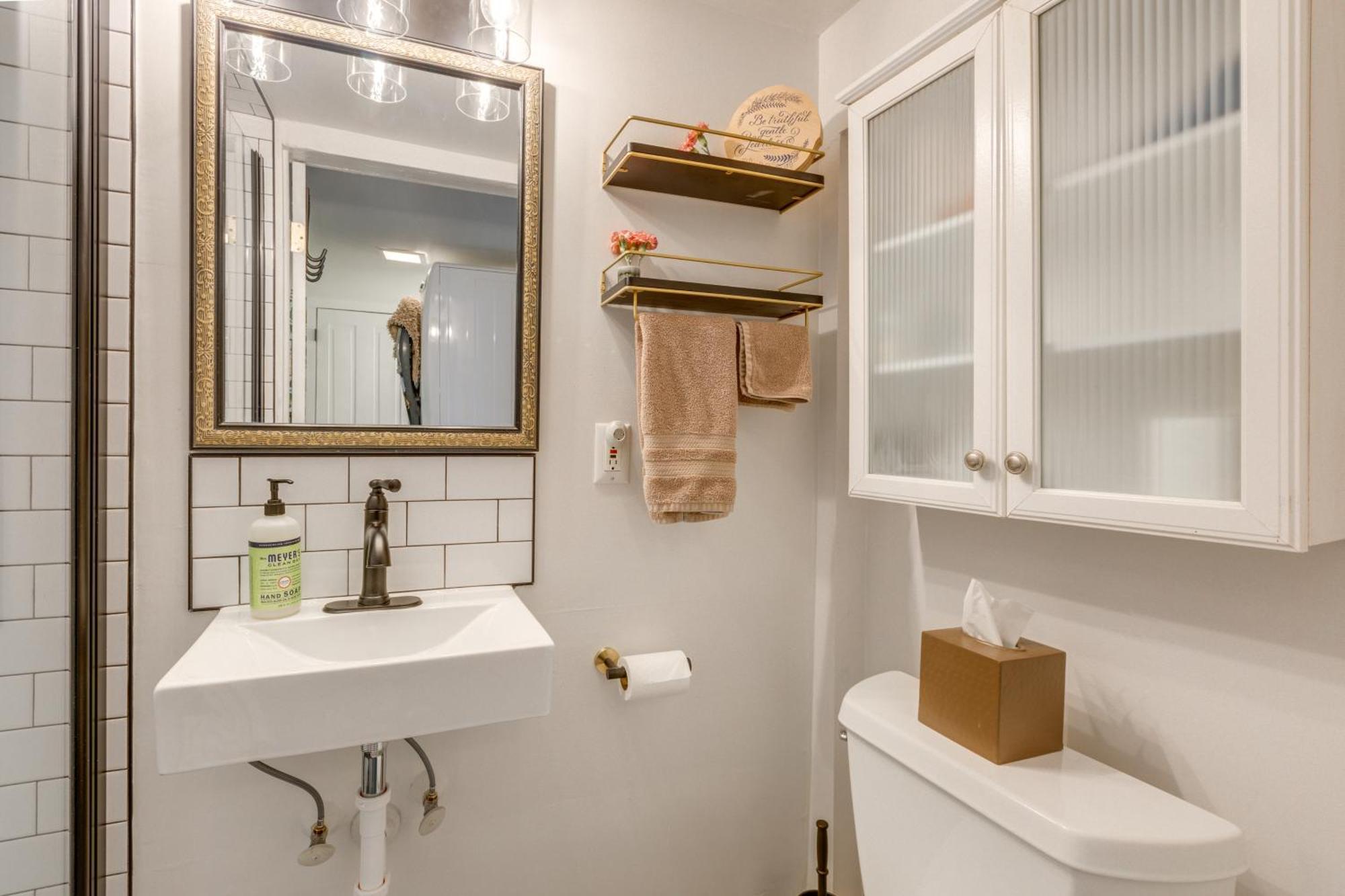 Charming Getaway Less Than 1 Mi To Downtown Lambertville! Exterior photo